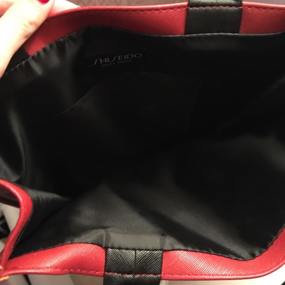 NWOT Shiseido red tote bag - Picture 5 of 6